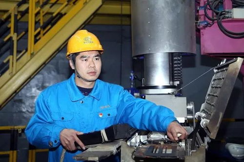 四優(yōu) 模范共產(chǎn)黨員丨于從敏 烤 驗(yàn)精神, 焊 寫人生