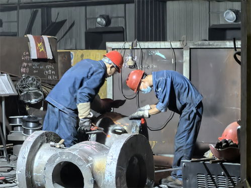 四川洪雅 引導(dǎo)企業(yè)錯(cuò)避峰生產(chǎn) 最大限度讓電于民